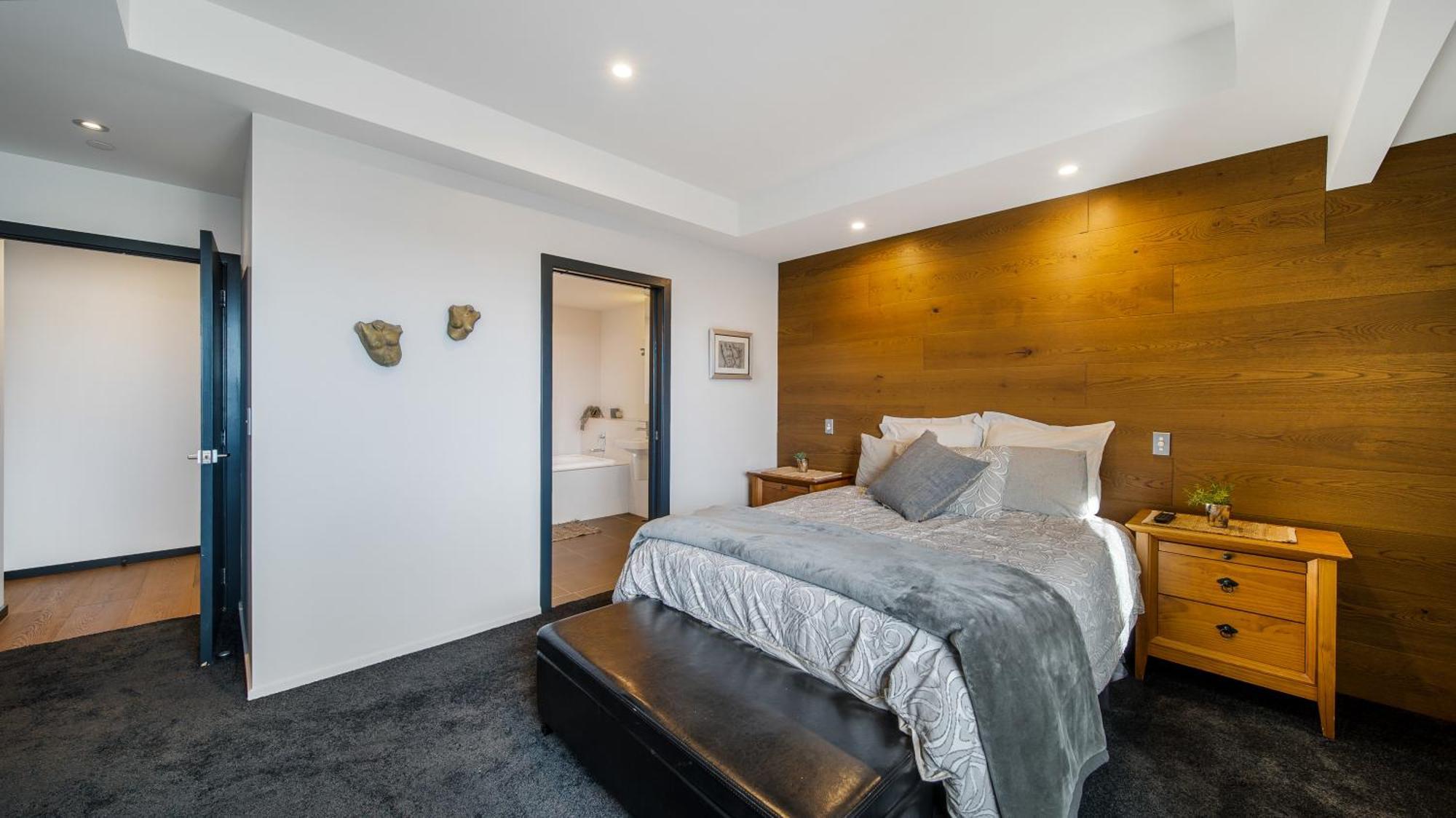 Central City View With Free Valet Parking Christchurch Exterior foto